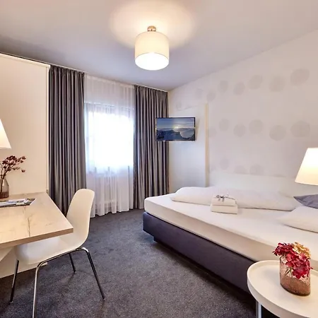 酒店 Alter Wirth 3*